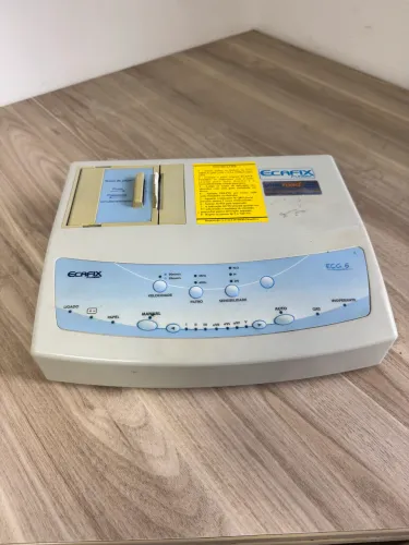 Eletrocardiografo ECG 6 ECAFIX 
