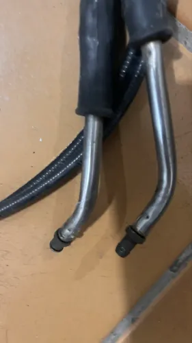 Conduíte dos cabos de acelerador Harley Davidson sportster 883