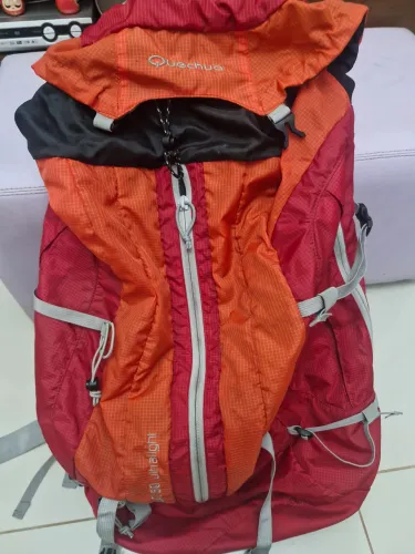 Mochila Quechua Forclaz 50 Ultralight- linda / perfeita