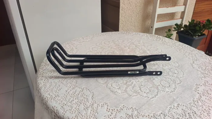 Bagageiro Traseiro Tubular Pró Roll para Bicicleta - preto