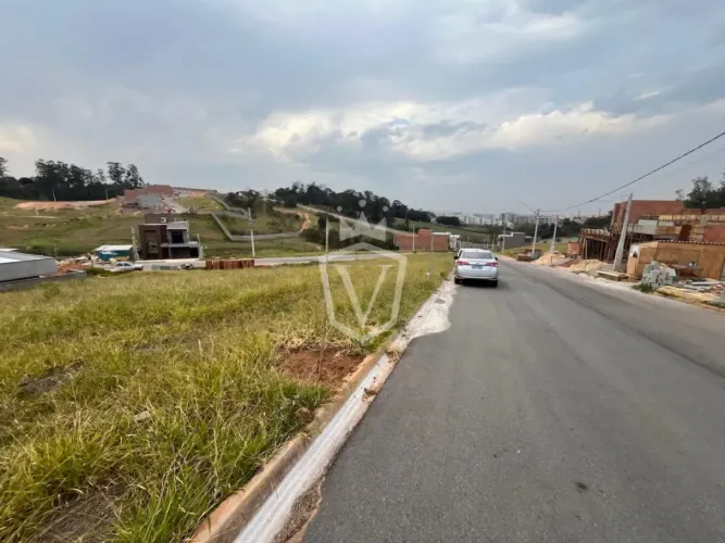 Terreno à venda no Residencial Lago Azul - Recanto Quarto Centenario, Jundiai/SP