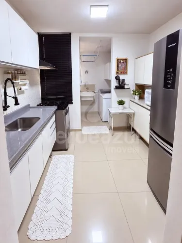 Apartamento com 3 quartos, vaga no Jardim do Lago em Campinas-SP.