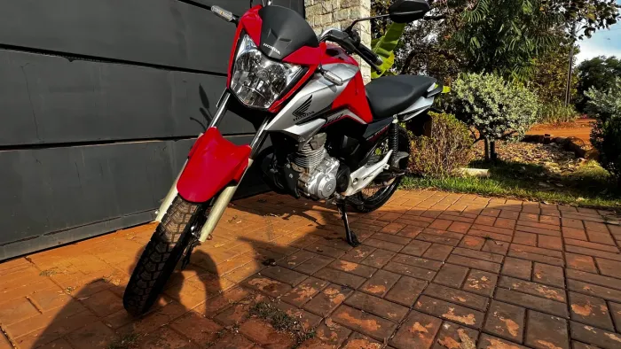 Honda Titan 160 S Flex 2021/2022 - Impecável e Pronta para Transferir!