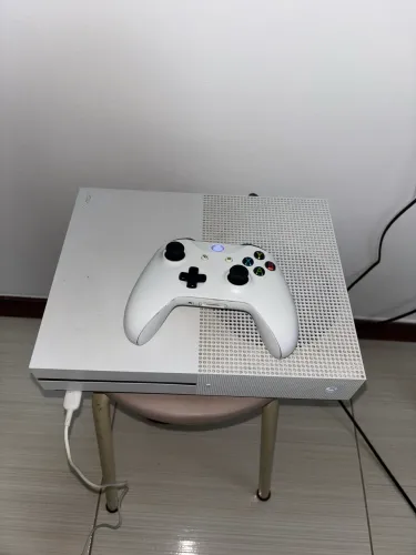 Xbox one S 1TB