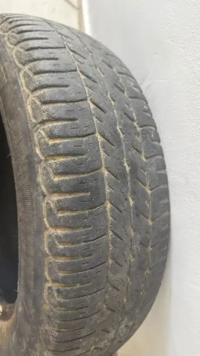 Pneu 165 70 13
