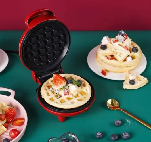 Mini máquina de waffles elétrica portátil