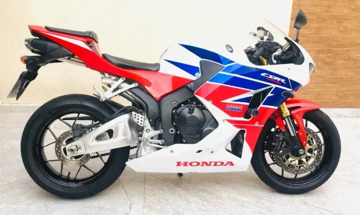 Vendo CBR600RR.