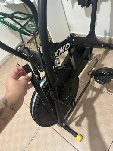 Bicicleta Ergométrica Kikos A5