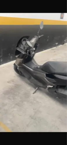 Vendo Nmax 160 2019 (somente para retirada de peças)