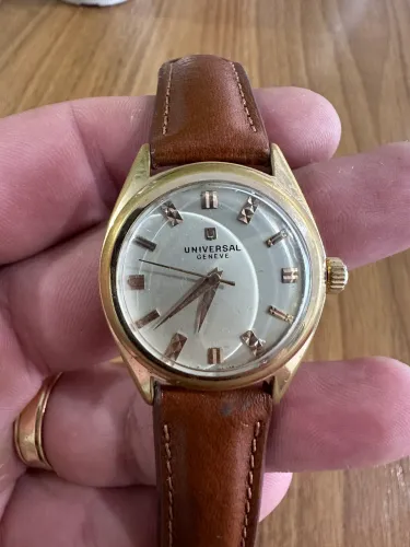 Relógio Universal Geneve vintage 