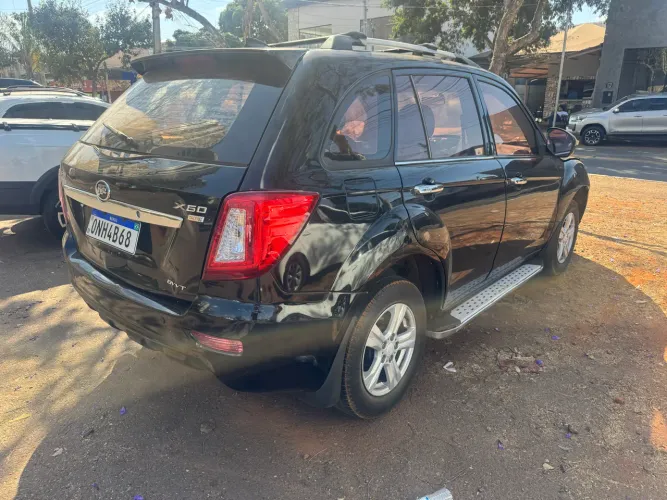 Lifan X60 1.8 16V 128cv 5P Mec. 2015
