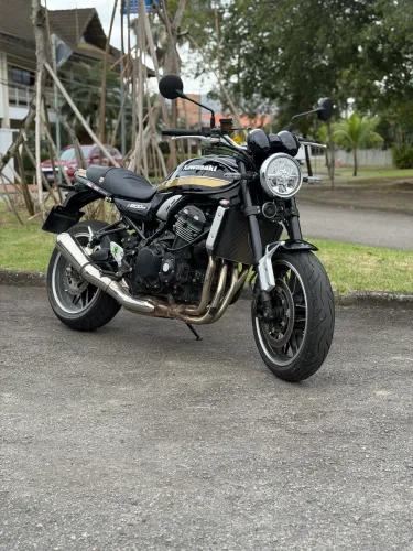 Kawasaki Z900rs 2022 único dono