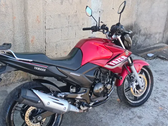 Vendo Fazer 250 2015