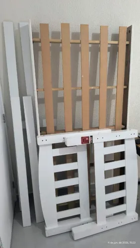 Cama de Solteiro com Base Branca