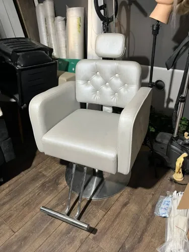 Cadeira para maquiagem profissional