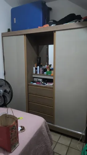 Guarda Roupa