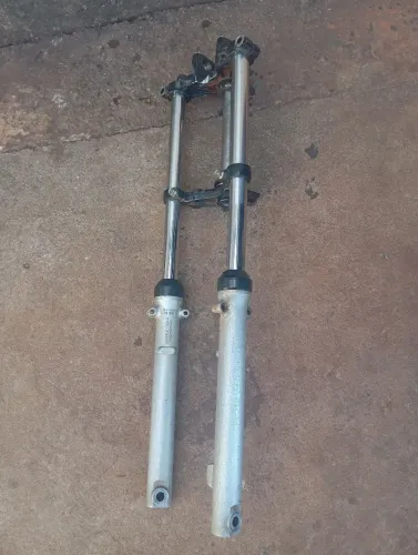 Vendo bengalas com mesa, fan 125