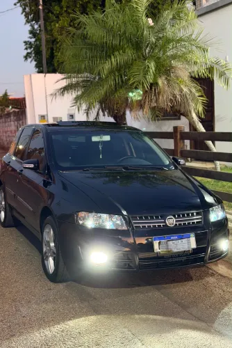 Fiat Stilo Dualogic 1.8 Sporting Flex 8V 5P 2010