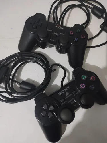 2 Controles PS2, Original Dualshock 2