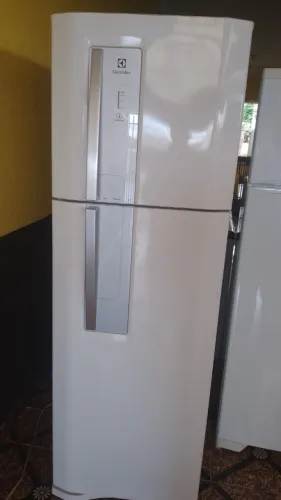 Geladeira Eletrolux