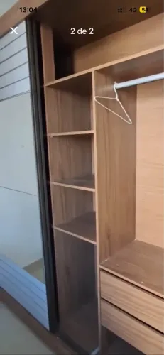Guarda roupa semi novo