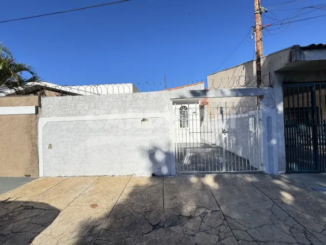 Casa de 2 Dormitórios para Locação