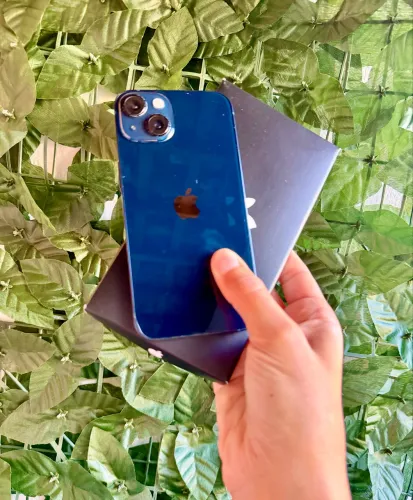 iPhone 13 256GB