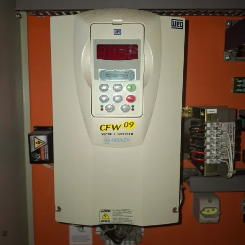 Inverso de frequência weg cfw09