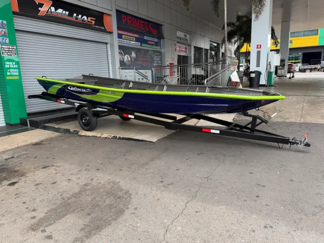 Barco Calaça Flash Bass 6 metros novo-2026