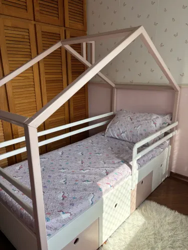 Cama casa com gavetões (venda) para tamanho de colchão de solteiro 88x 1,88