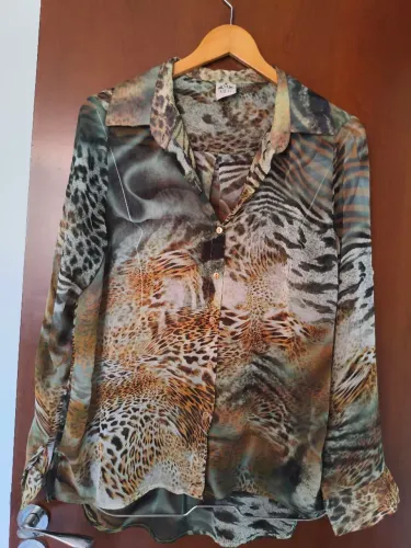 Blusa Feminina animal print 