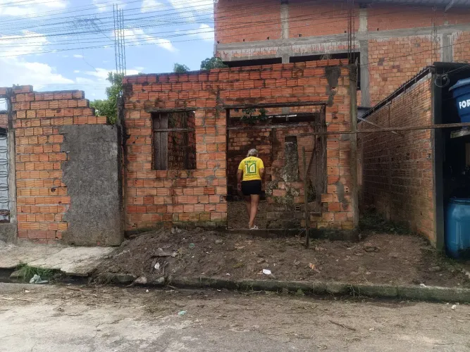 Vende-se terreno 