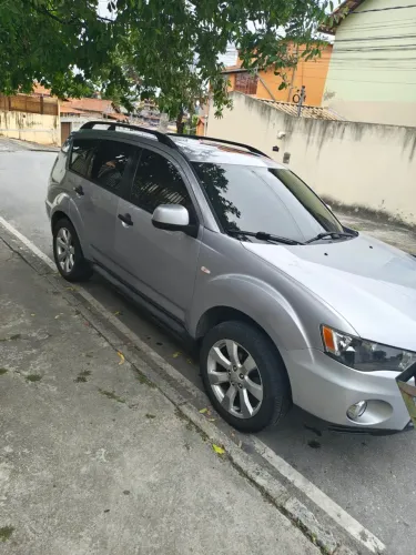 Mitsubishi Outlander 2.0 16V 160cv Aut. 2013