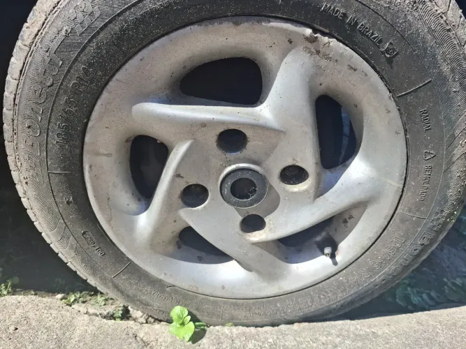 Kit Roda esportiva aro 14, 5 pontas (Fusca, Kombi, Brasília)