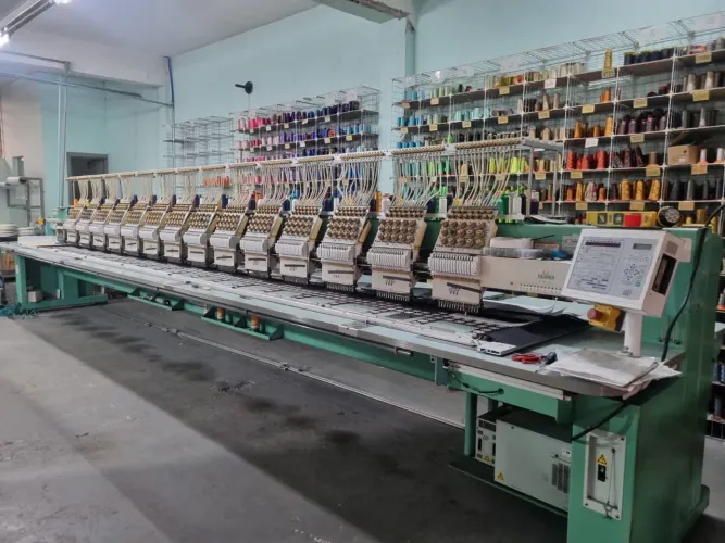 Máquina de bordado Tajima 15 cabeças 