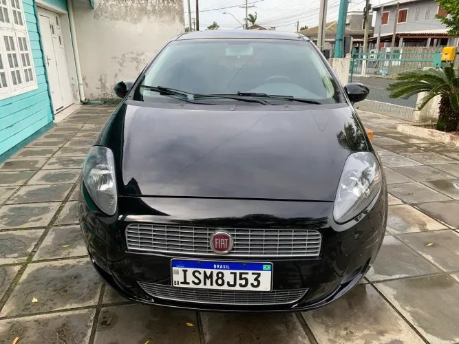Fiat Punto Attractive Italia 1.4 F.flex 8V 5P 2012