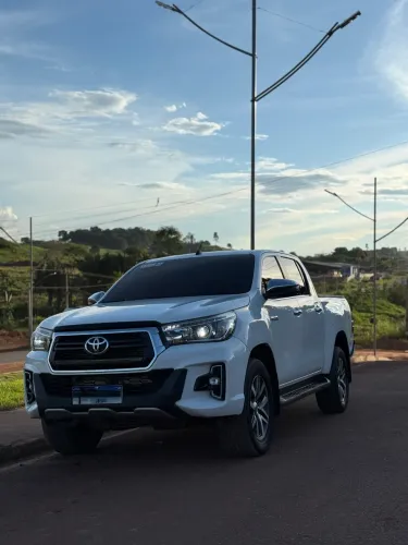 Toyota Hilux CD SRX 4X4 2.8 TDI 16V Diesel Aut. 2019