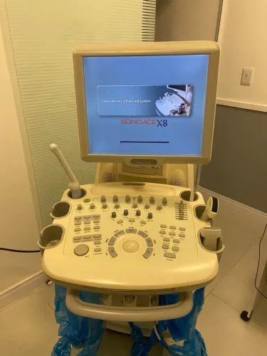Ultrassom Medison X8