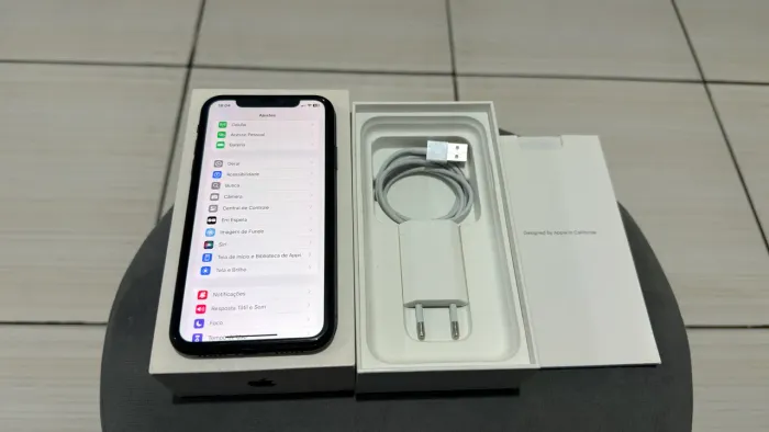 iPhone XR 64gb preto