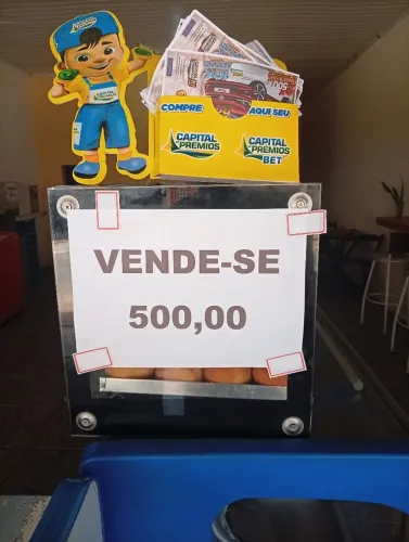 Vende-se itens para loja de salgados, tudo em perfeitas condições 