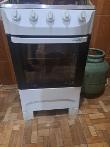 Vendo fogão e gás