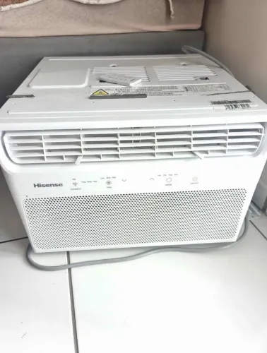 Ar condicionado Hisense 10 mil BTUs.