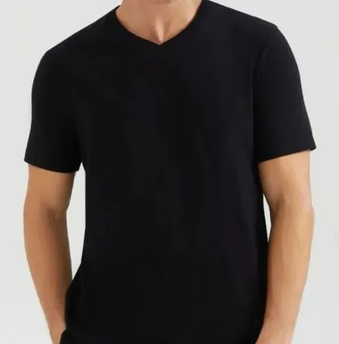 Camisa preta lisa Slim masculina P e feminina M