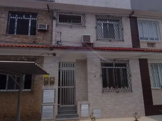 Vendo casa de vila