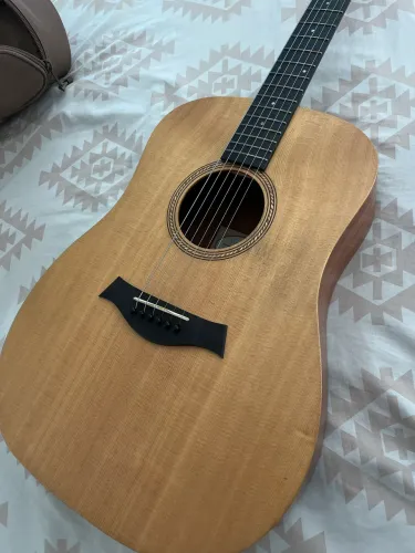 Violão Taylor academy 10e