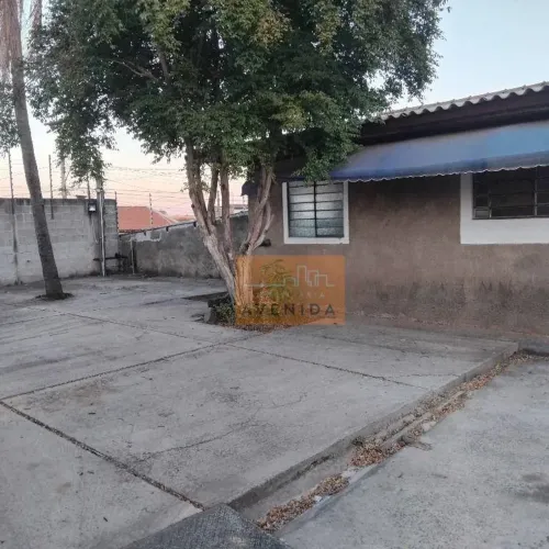 Casa e salão comercial à venda e locação no Jd. Primavera em Paulínia-SP