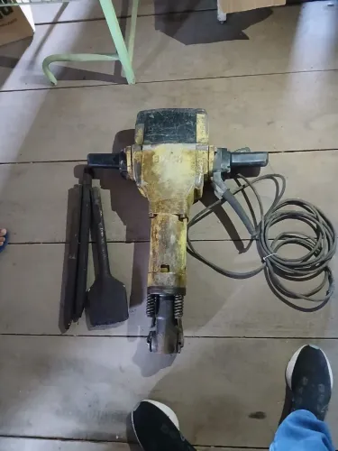 Vendo Martelete Bosch