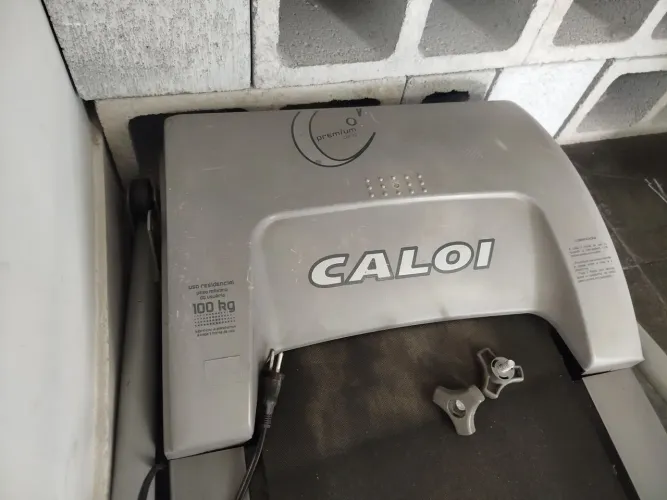 Esteira CALOI CLE20