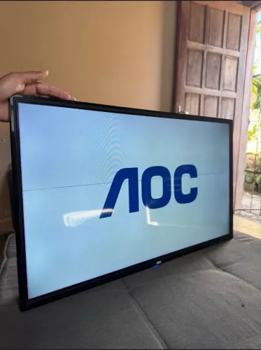 TV AOC 32 polegadas (não é Smart)
