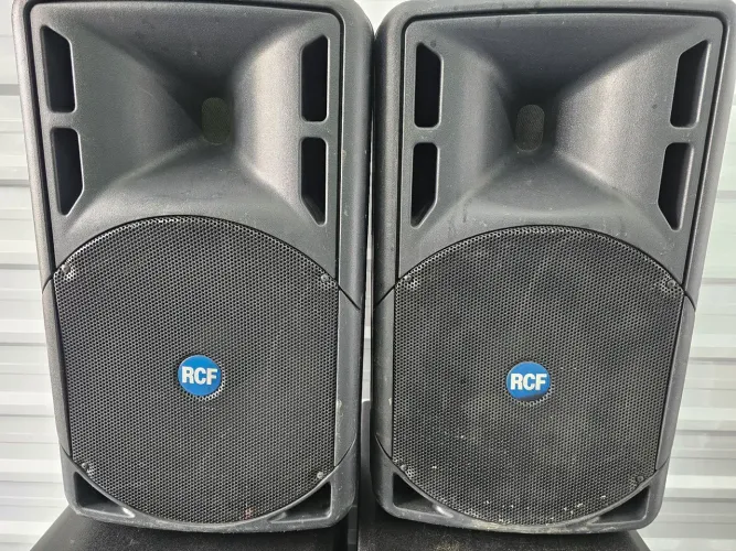 Par caixas RCF 15 polegadas 
